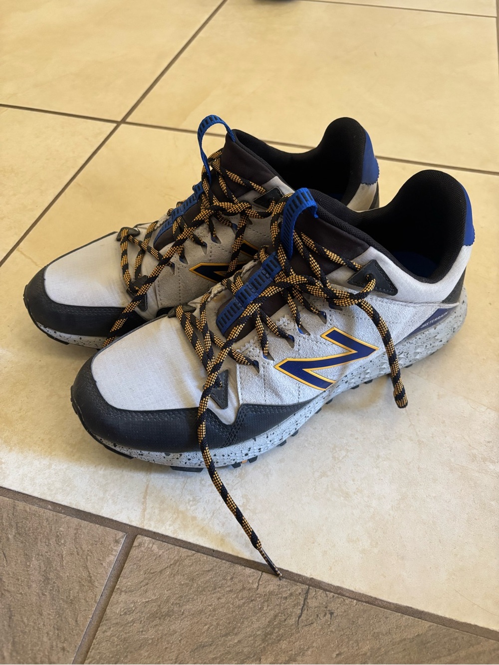New Balance CragTR Trail Sneakers